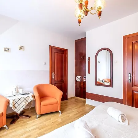 Lawendowy Zakatek Alojamento de Acomodação e Pequeno-almoço Łeba