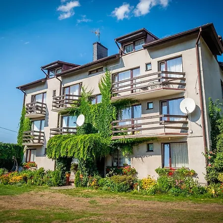 Alojamento de Acomodação e Pequeno-almoço Lawendowy Zakatek Łeba