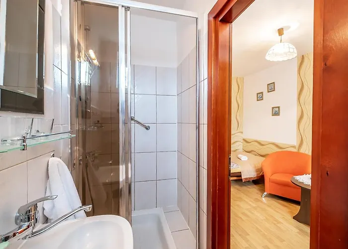 Lawendowy Zakatek 3*